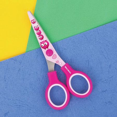 Ножницы BRAUBERG "Kid Series", 130 мм, розовые, с цветной печатью "Поросята", закругленные, 232272 