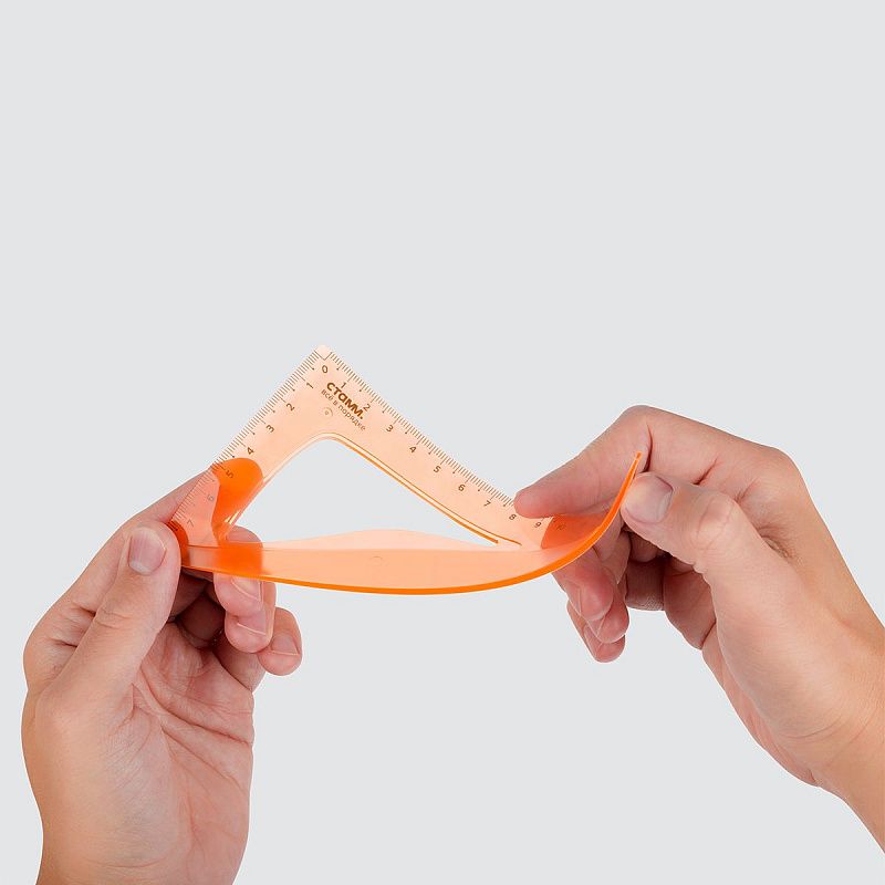 Треугольник 30°, 13см СТАММ, пластиковый, гибкий, прозрачный, оранжевый, европодвес 