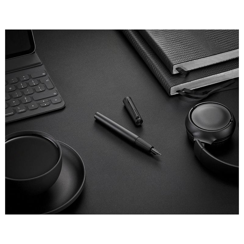 Ручка перьевая Parker "Ingenuity Black BT" 0,8мм, подарочная упаковка 