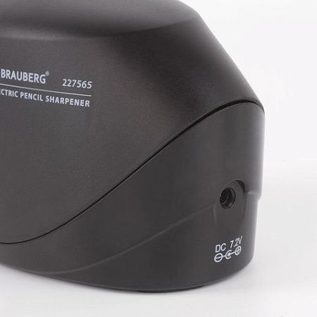Точилка электрическая BRAUBERG "ORIGINAL", питание 220 В/4 батарейки АА, фрезерный механизм, 227565 