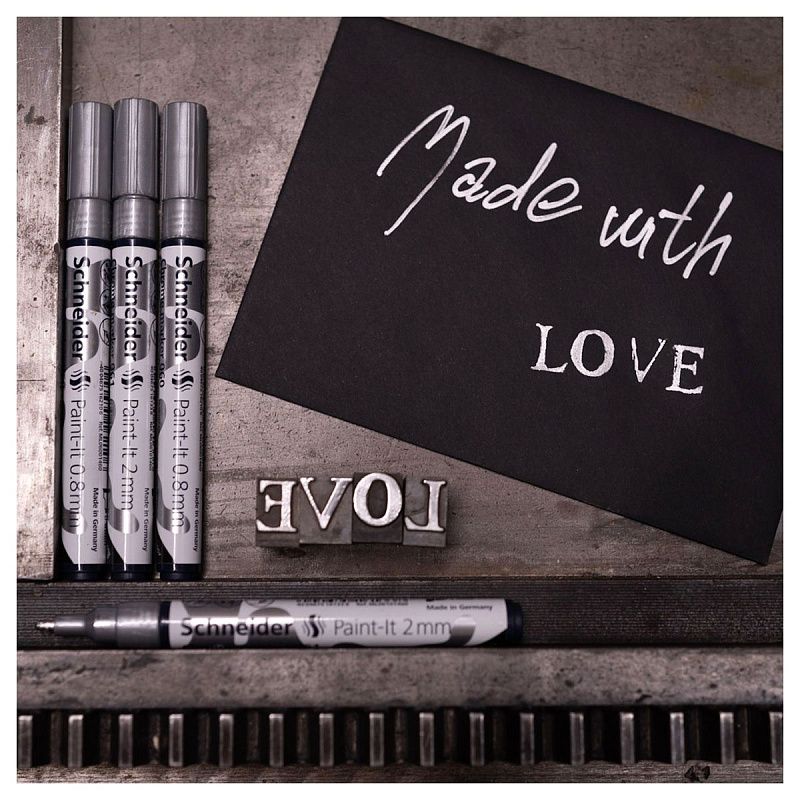 Набор маркеров для декорирования Schneider "Paint-It 060/061" 2шт., хром, 0,8мм + 2мм, картон. упаковка 