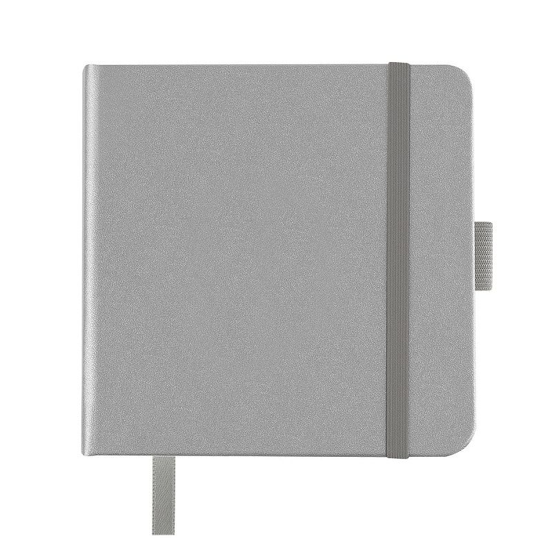 Скетчбук 100л., 120*120 Гамма "Студия", серебро, твердая обложка, на резинке, слоновая кость, 110г/м2