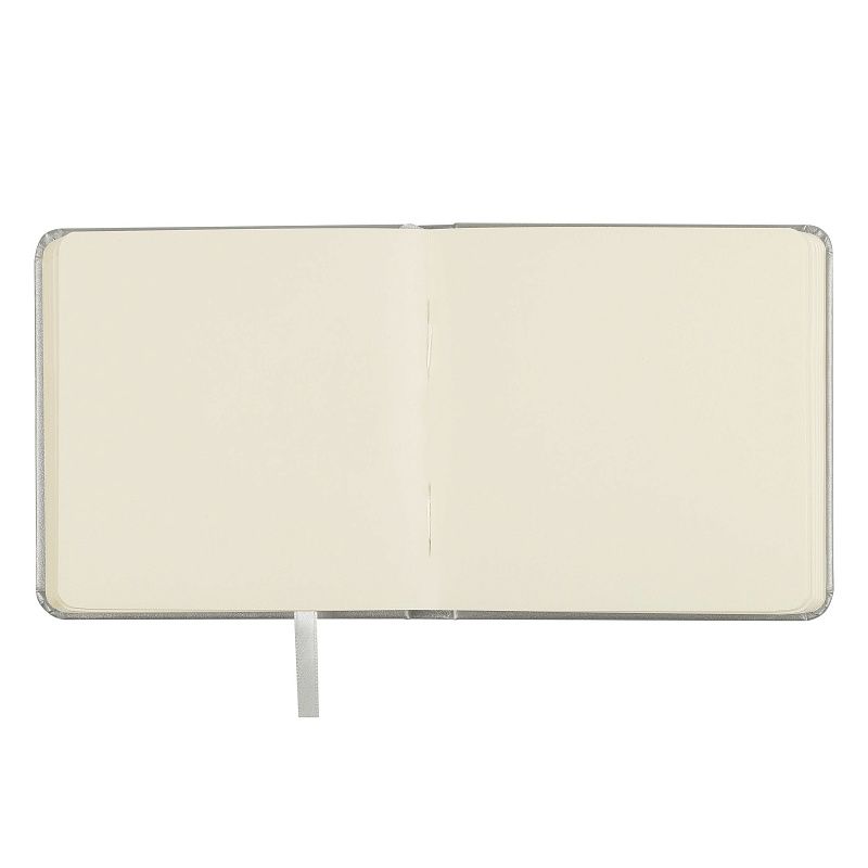 Скетчбук 80л., 120*120 Гамма "Студия", серебро, твердая обложка, на резинке, слоновая кость, 140г/м2