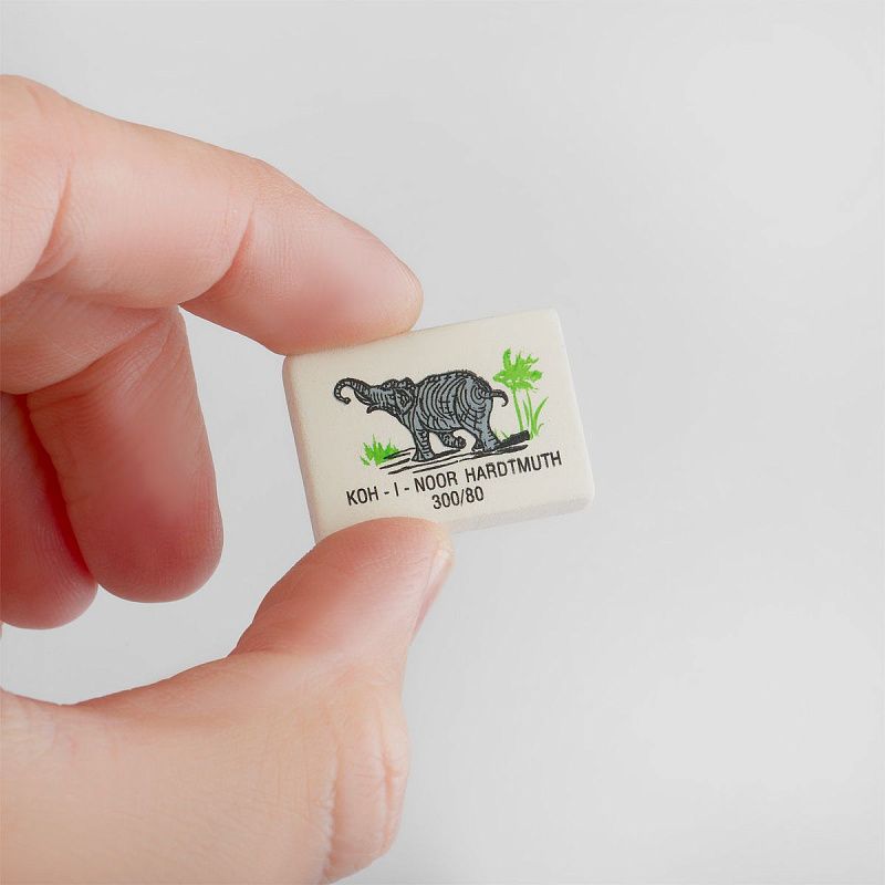 Ластик Koh-I-Noor "Elephant" 300/80, прямоугольный, натуральный каучук, 26*18,5*8мм, цветной 