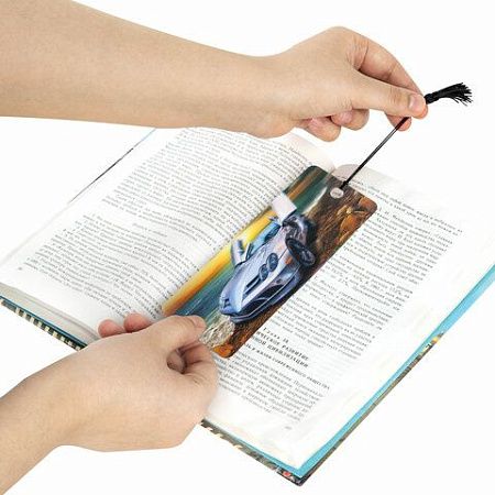 Закладка для книг 3D, BRAUBERG, объемная, "Мерседес", с декоративным шнурком-завязкой, 125768 