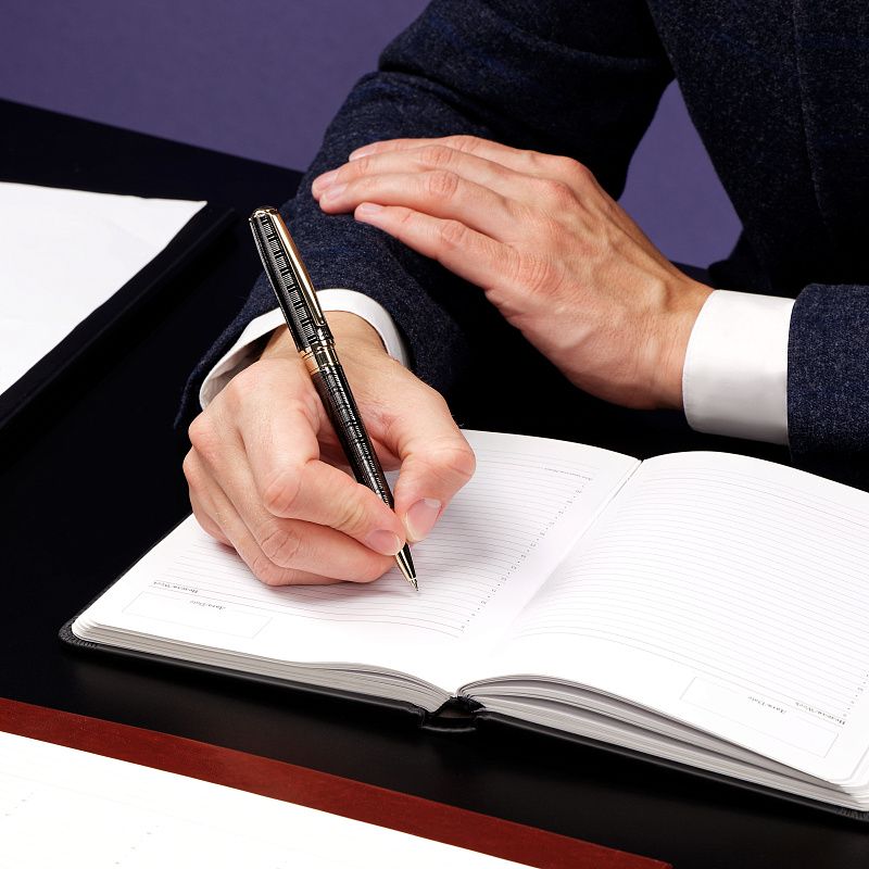 Ручка шариковая Delucci "Vestito" синяя, 1,0мм, корпус черный лак/золото, поворотн., подарочная упаковка 