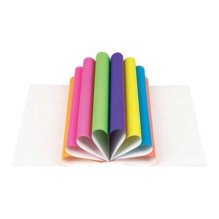 Цветная бумага мелованная-флуоресцентная А4, Мульти-Пульти, 8л., 8цв., на скобе, "Енот в волшебном мире"