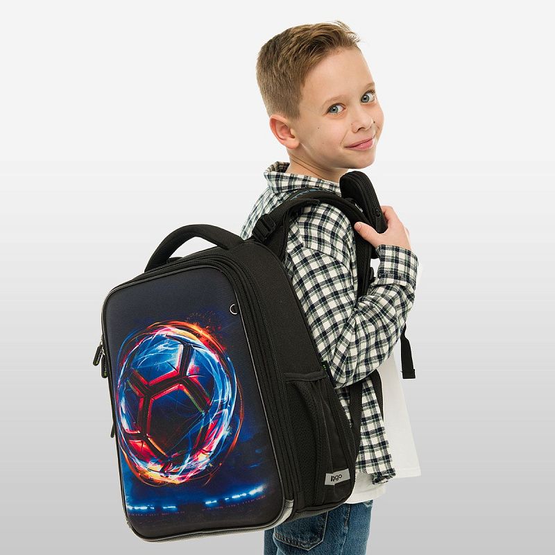 Ранец Berlingo Expert "Cyber Football" 37*28*16см, 2 отделения, 2 кармана, анатомическая спинка 