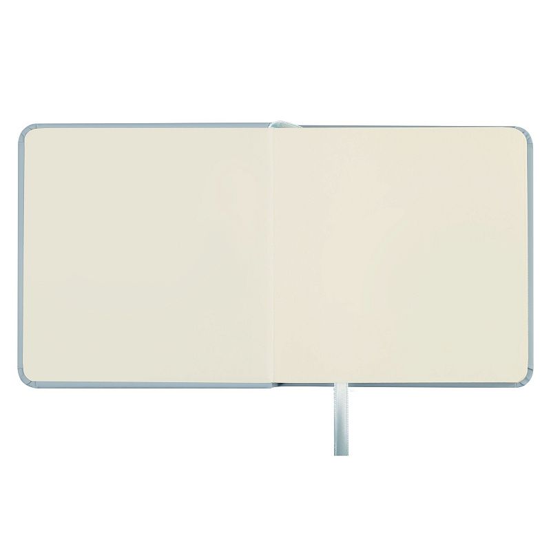 Скетчбук 80л., 120*120 Гамма "Студия", облачный голубой, твердая обложка, на резинке, слоновая кость