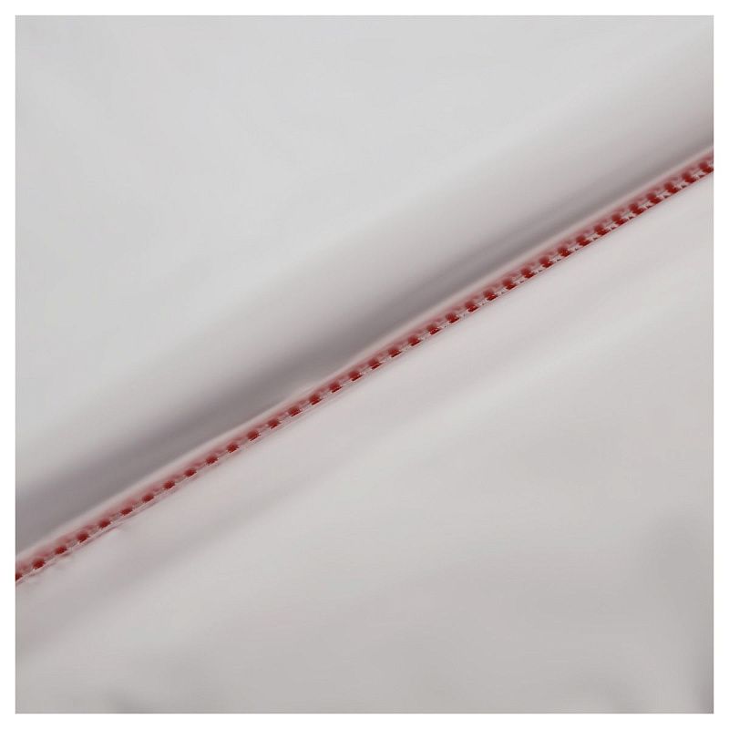 Папка с 80 вкладышами СТАММ А4, 30мм, 600мкм, пластик, красная 