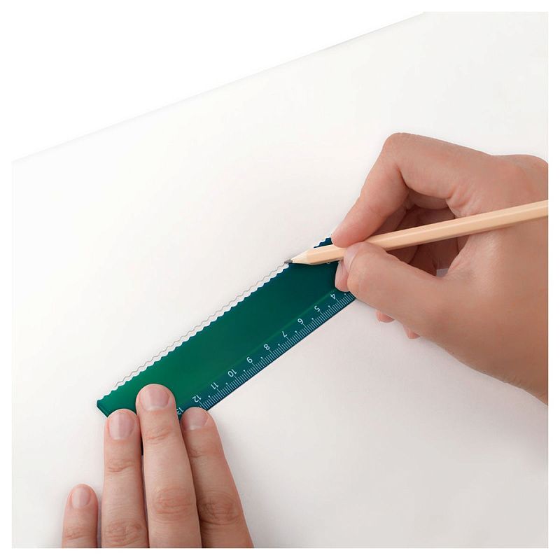 Линейка 15см СТАММ "Хамелеон", пластиковая, с волнистым краем, зеленый хамелеон, европодвес 