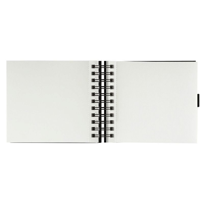 Скетчбук 100л., 150*150 Гамма "Студия", на спирали, черный, твердая обложка, на резинке, слоновая кость, 110г/м2