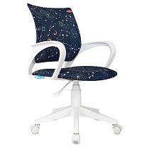 Кресло детское Helmi HL-K95 R (W695) "Airy", спинка сетка/сиденье ткань с рисунком зодиак т.синий, пиастра, пластик белый Кресло детское Helmi HL-K95 R (W695) "Airy", спинка сетка/сиденье ткань с рисунком зодиак т.синий, пиастра, пластик белый