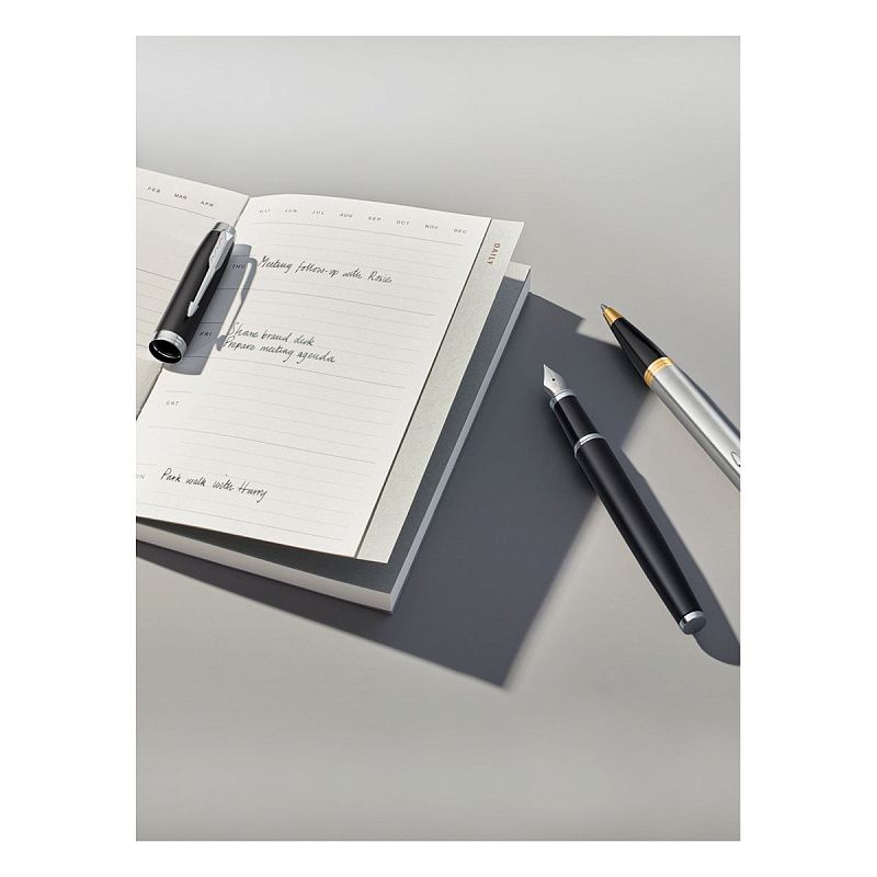 Ручка шариковая Parker "IM Brushed Metal GT" синяя, 1,0мм, кнопочн., подарочная упаковка 