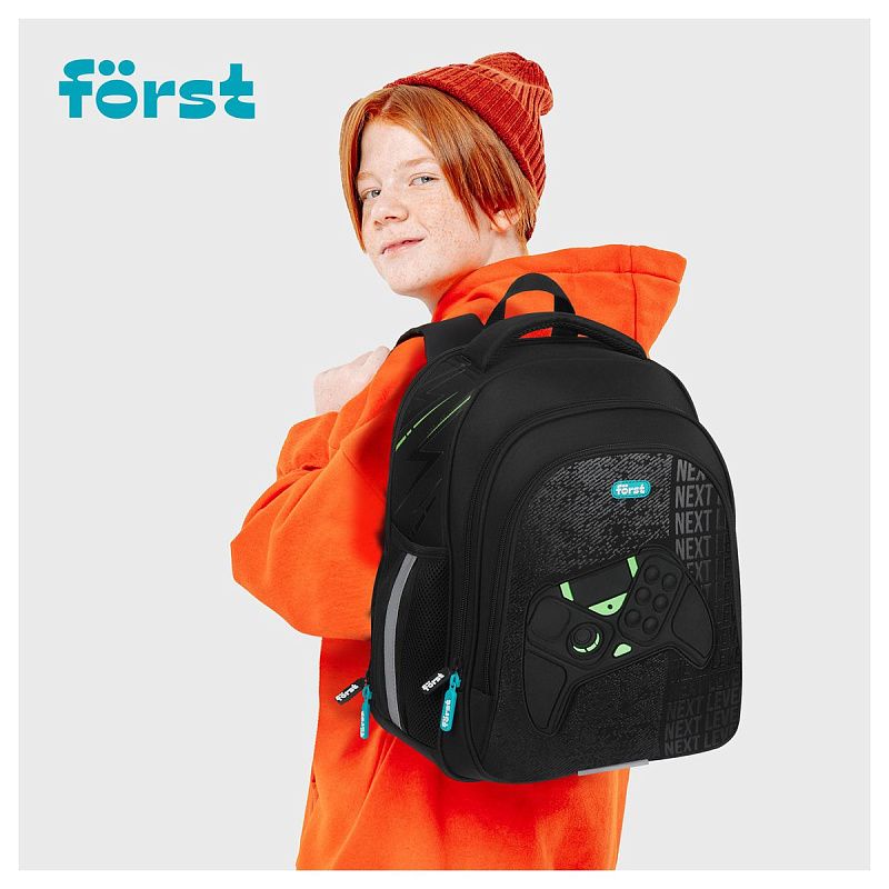 Ранец Först F-Base "Play the game" 36*29*17см, 3 отделения, 2 кармана, анатомическая спинка 