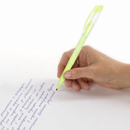 Ручка стираемая гелевая с грипом BRAUBERG X-ERASE PASTEL, СИНЯЯ, узел 0,7 мм, линия 0,35 мм, 143953 