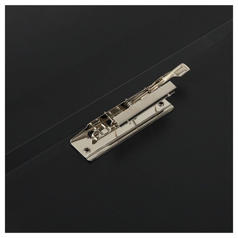 Папка с боковым зажимом СТАММ "Стандарт" А4, 17мм, 700мкм, пластик, черная 