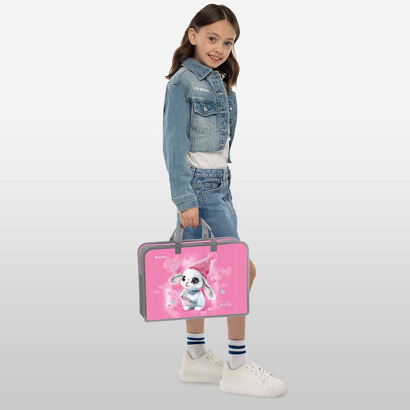 Папка с ручками 1 отделение, А4 Berlingo "Dreamy Bunny", 340*245*75мм, пластик, на молнии 