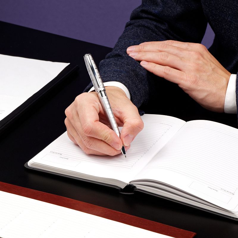 Ручка шариковая Delucci "Vetro" синяя, 1,0мм, корпус матовое серебро, поворотн., подарочная упаковка 