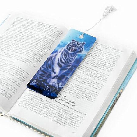 Закладка для книг 3D, BRAUBERG, объемная, "Белый тигр", с декоративным шнурком-завязкой, 125754 