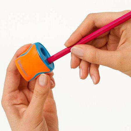 Точилка BRAUBERG "Mix Dual", 2 отверстия для чернографитных карандашей (в том числе утолщенных), с контейнером, корпус ассорти, 228449 