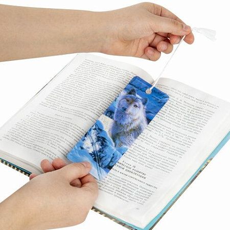 Закладка для книг 3D, BRAUBERG, объемная, "Белый волк", с декоративным шнурком-завязкой, 125752 