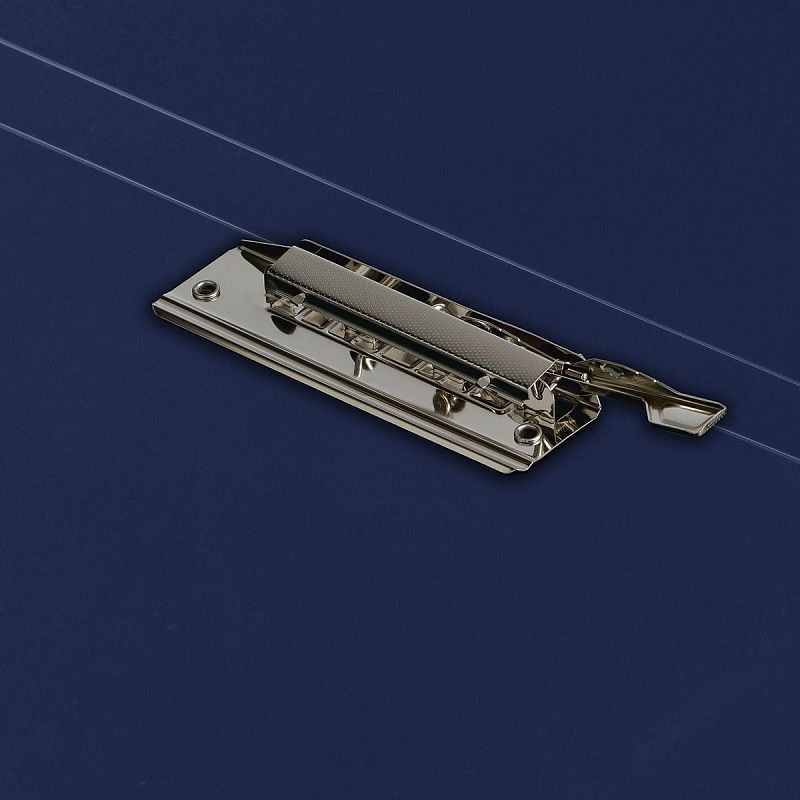 Папка с боковым зажимом СТАММ "Герб" А4, 17мм, 700мкм, пластик, сапфир 