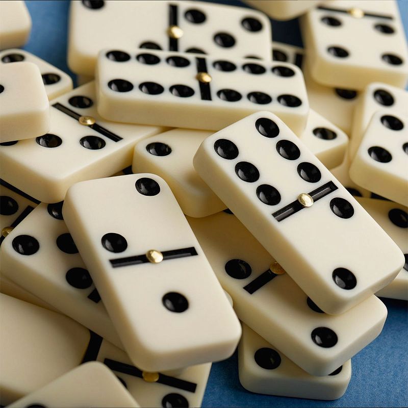 Игра настольная ТРИ СОВЫ "Домино", пластиковый кейс