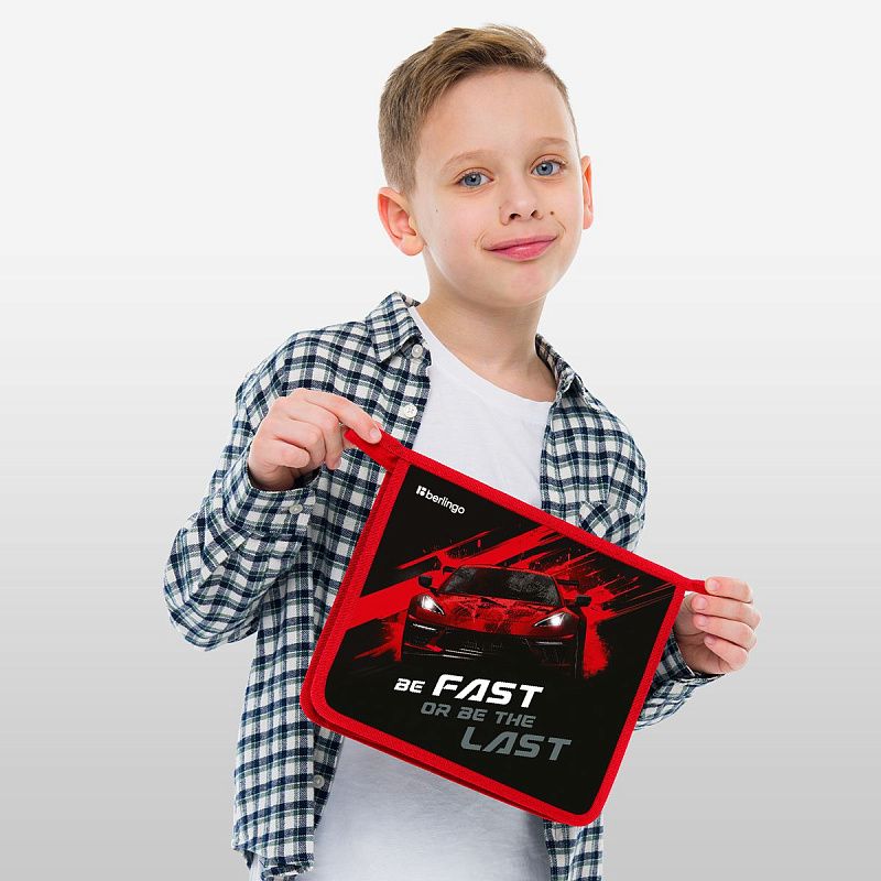 Папка для тетрадей 1 отделение, А5 Berlingo "Fast Track", 240*205*40 мм, пластик, на молнии 