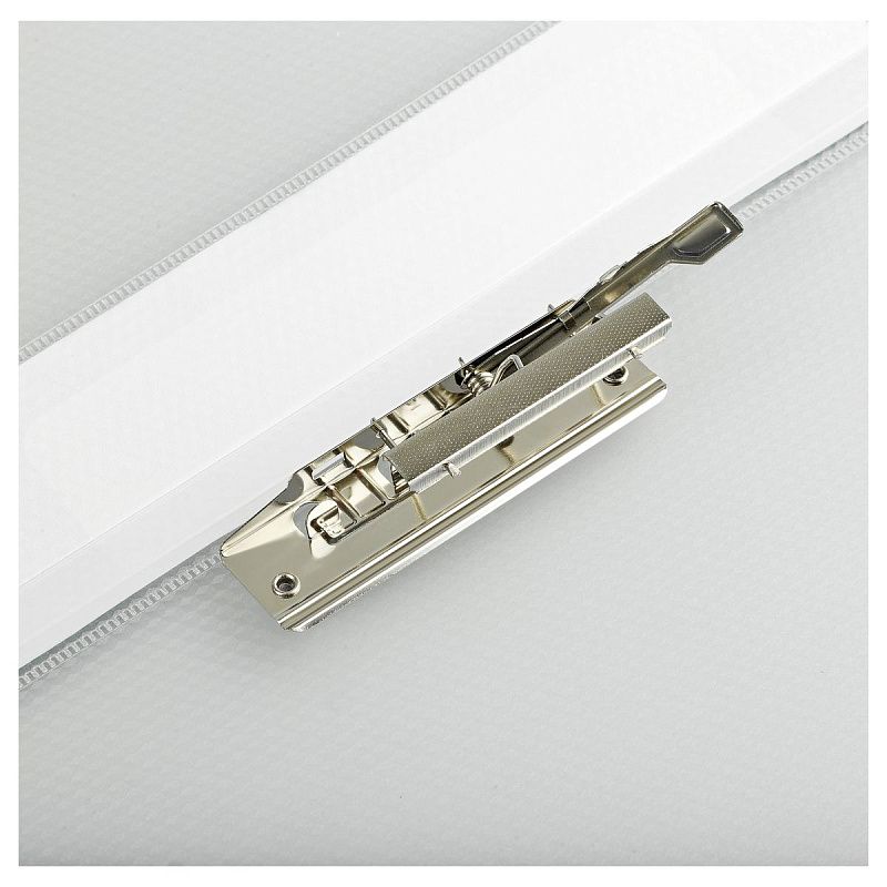 Папка с боковым зажимом СТАММ "Кристалл" А4, 17мм, 700мкм, пластик, бесцветная 