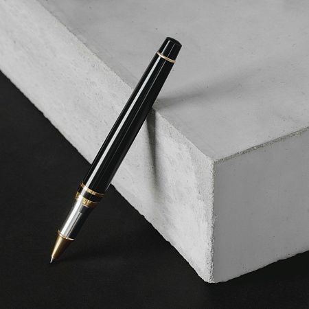 Ручка шариковая Luxor "Executive" синяя, 1,0мм, корпус черный/хром/золото, футляр 