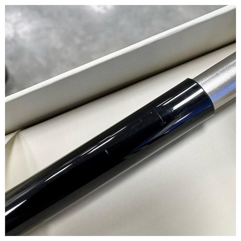 УЦЕНКА - Ручка-роллер Parker "Vector Black" синяя, 0,8мм, подарочная упаковка (осн 352797) 